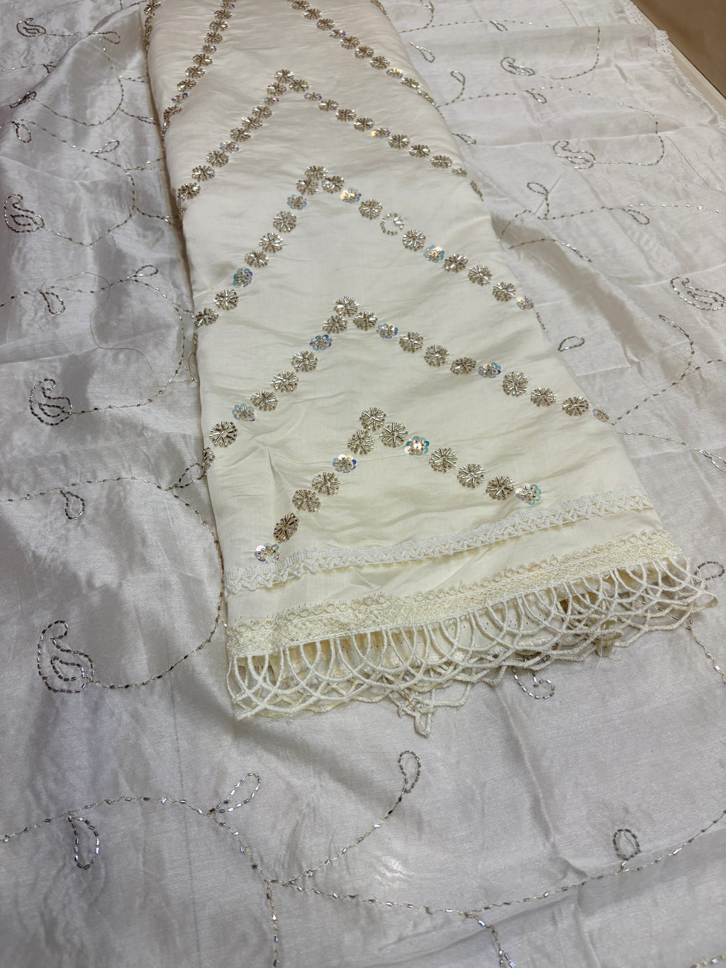 Premium White Color Unstitched Suit Set with Heavy Dupatta